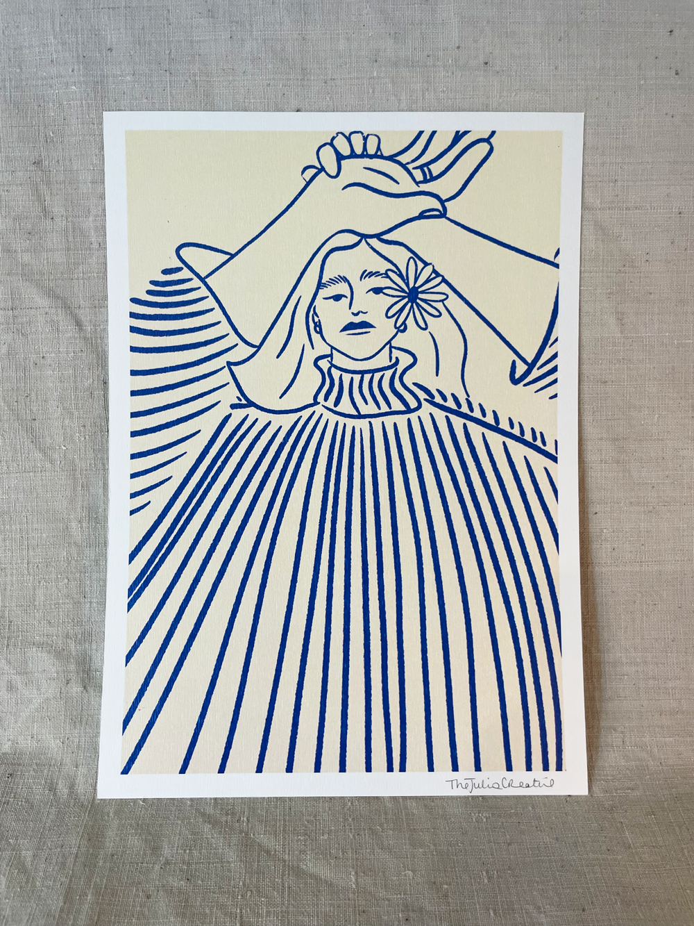 Beach day in a sweater - Printed illustration - Biarritz